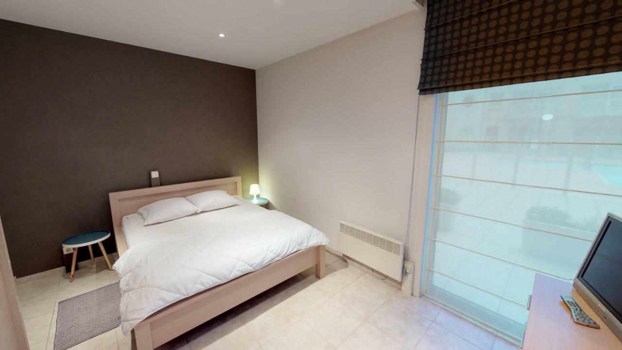 Deluxe Apartment With Shared Pool Ostende Exteriér fotografie